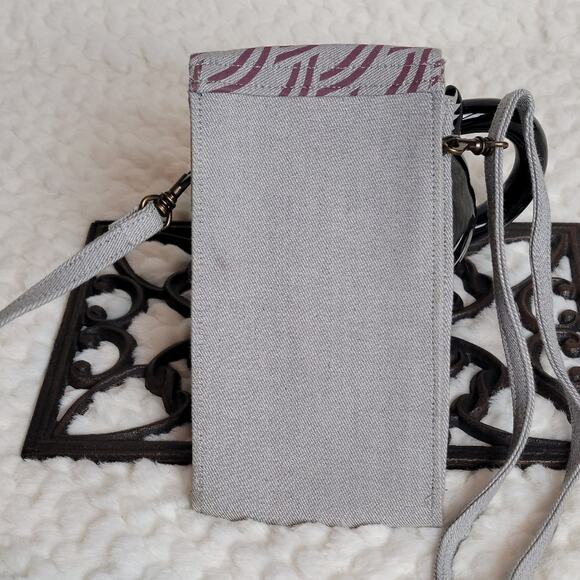 Malia Designs Purple Motif Crossbody Phone Wallet - Picture 3 of 9